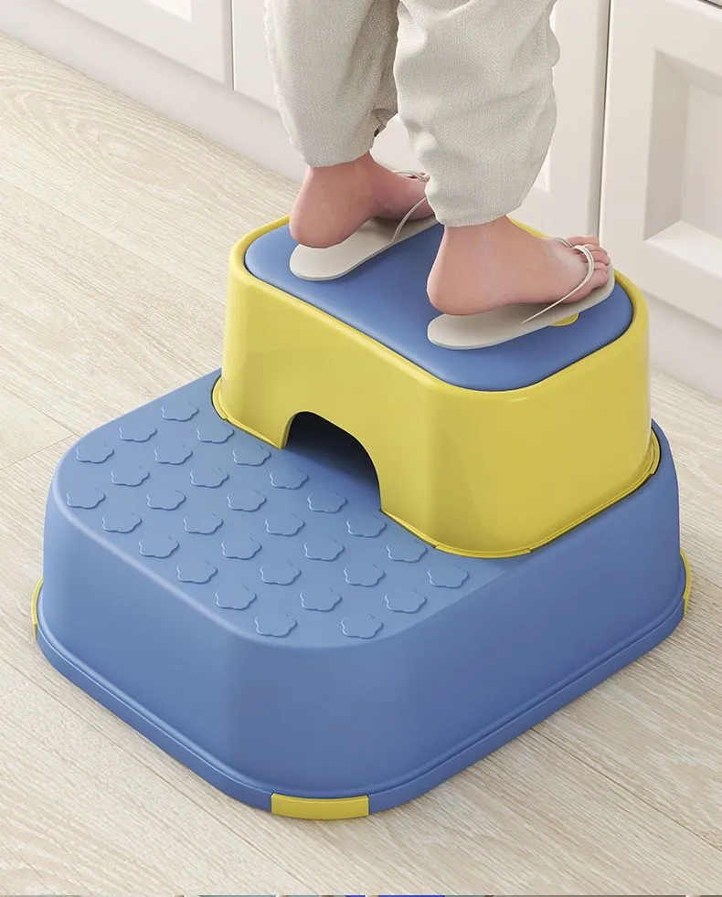 2-in-1 Practical Non-Slip Step Stool for Kids-White