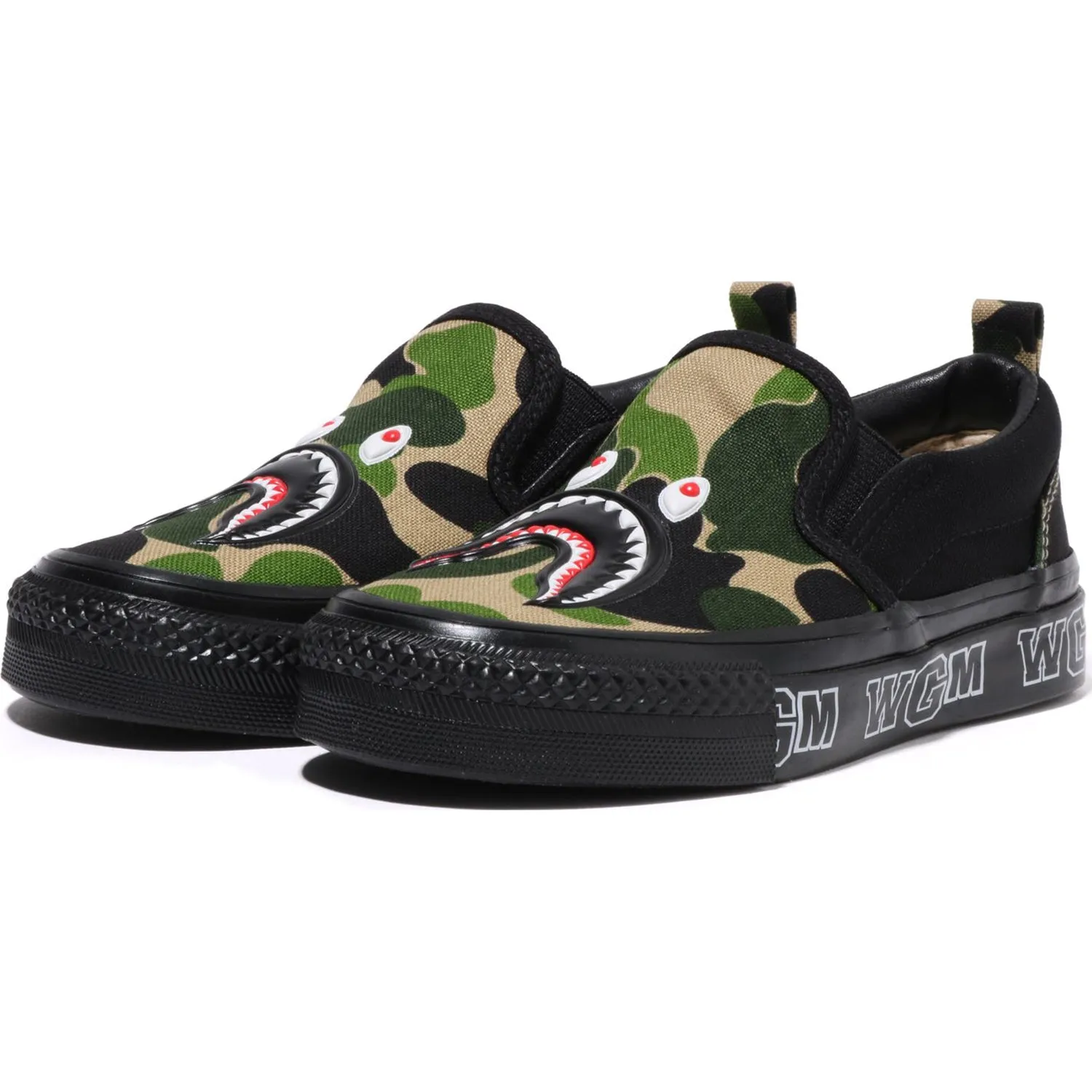 ABC CAMO SHARK PATCH SLIP ON KIDS