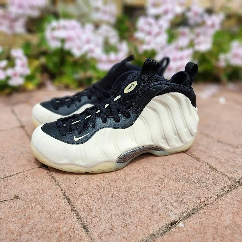 Air Foamposite One 'COOKIES & CREAM'