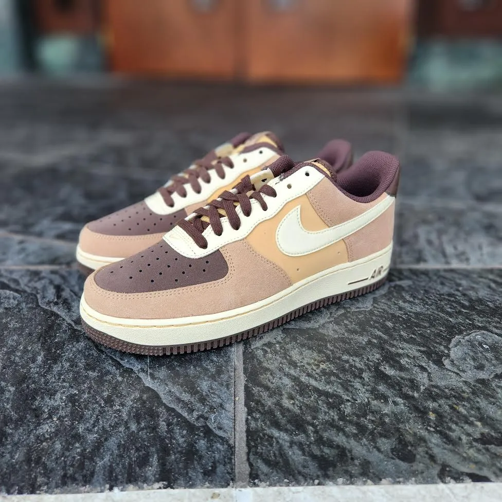 AIR FORCE 1 '07 LV8 'EMB'