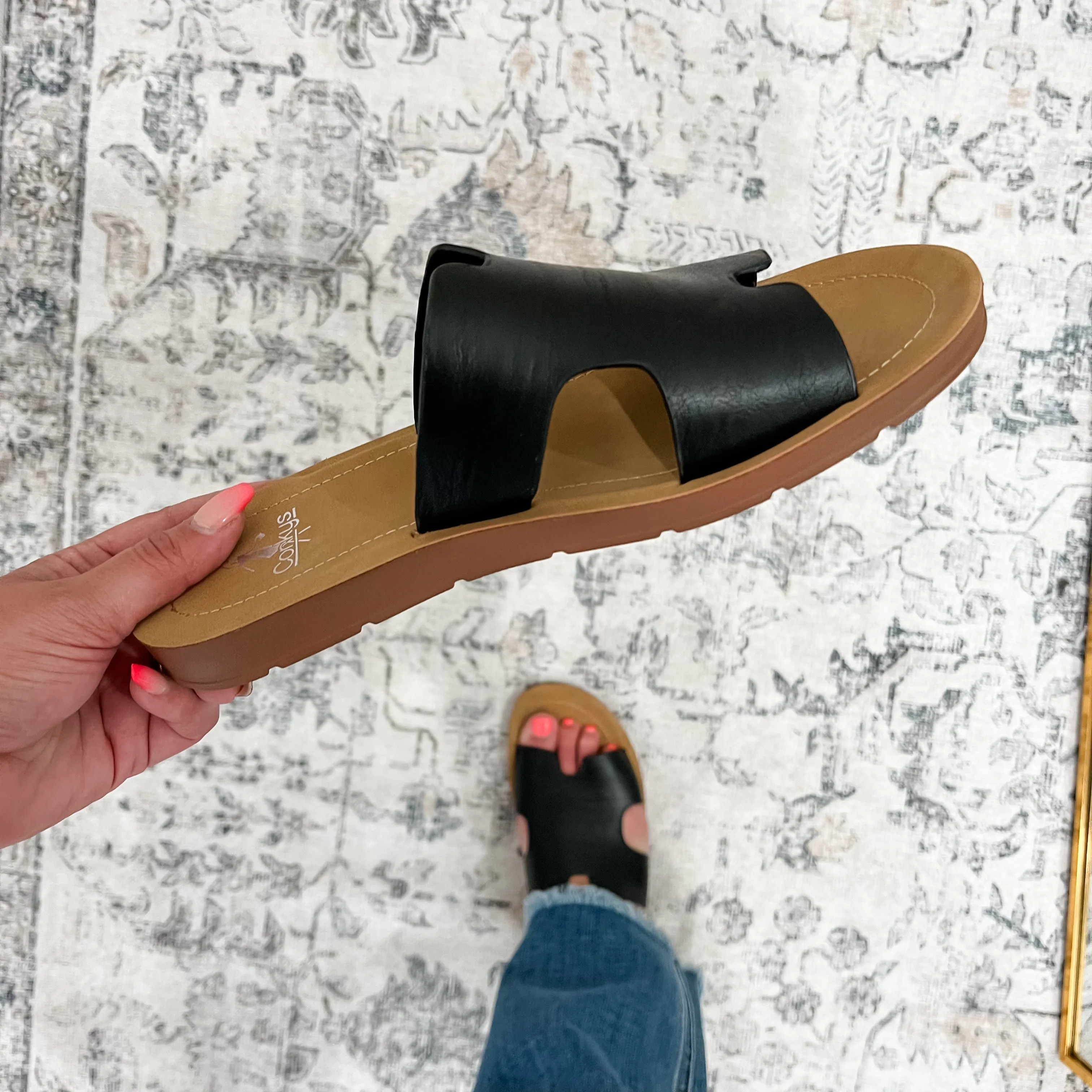 Corkys "Bogalusa" Slip on Sandal (Black Smooth)