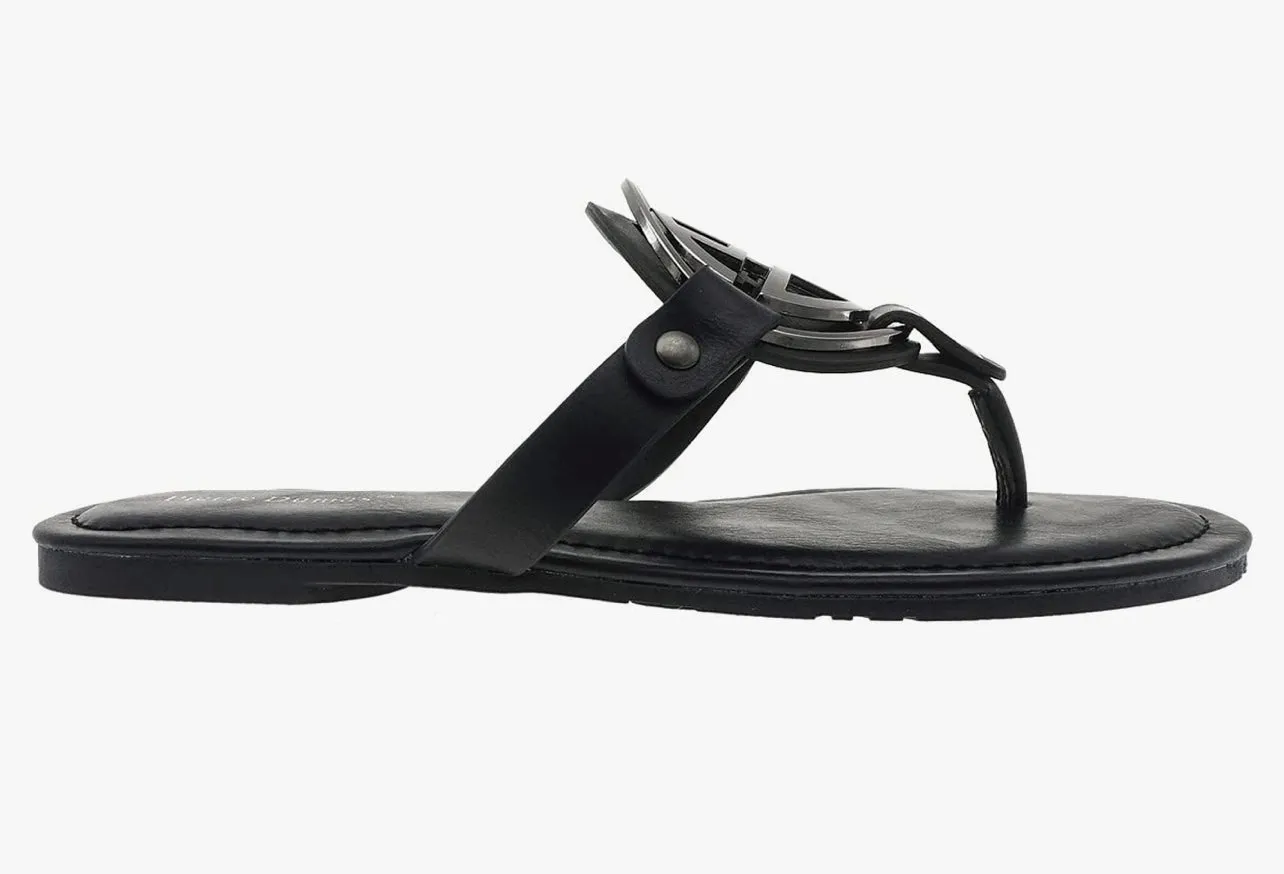 Kam Flat Sandal