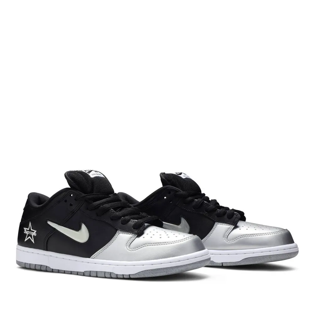 NIKE SB DUNK LOW SUPREME JEWEL SWOOSH SILVER