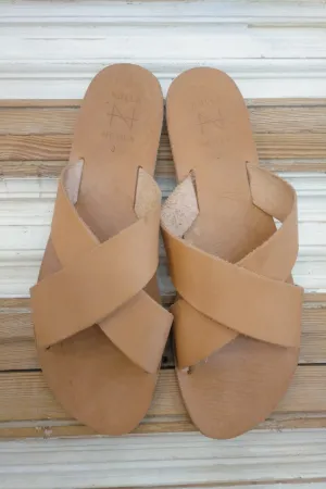 Nulla Nomen Slip on Beige Sandals