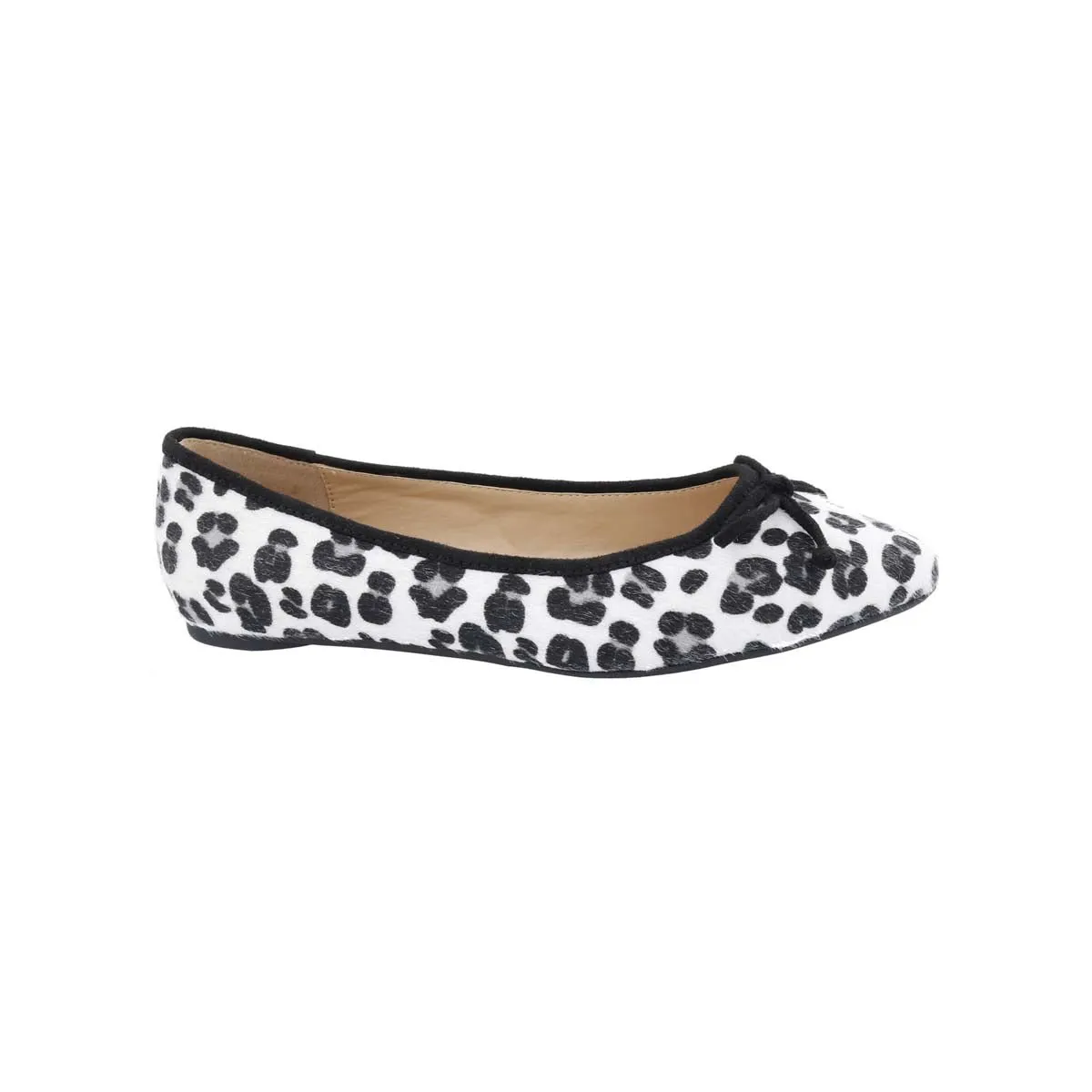 Penny Loves Kenny Nip Women Ballet Slip-on Shoe In White/black Faux Hair