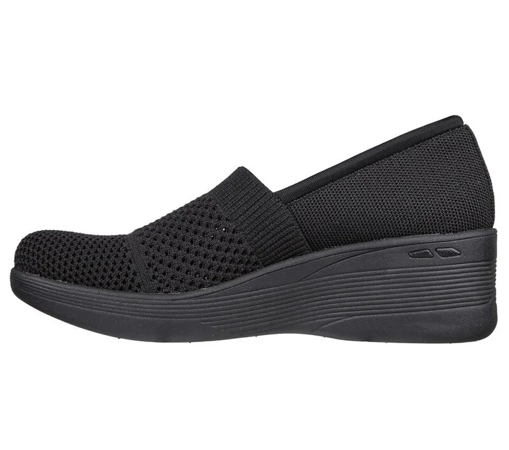 Pier-Lite in Black by Skechers