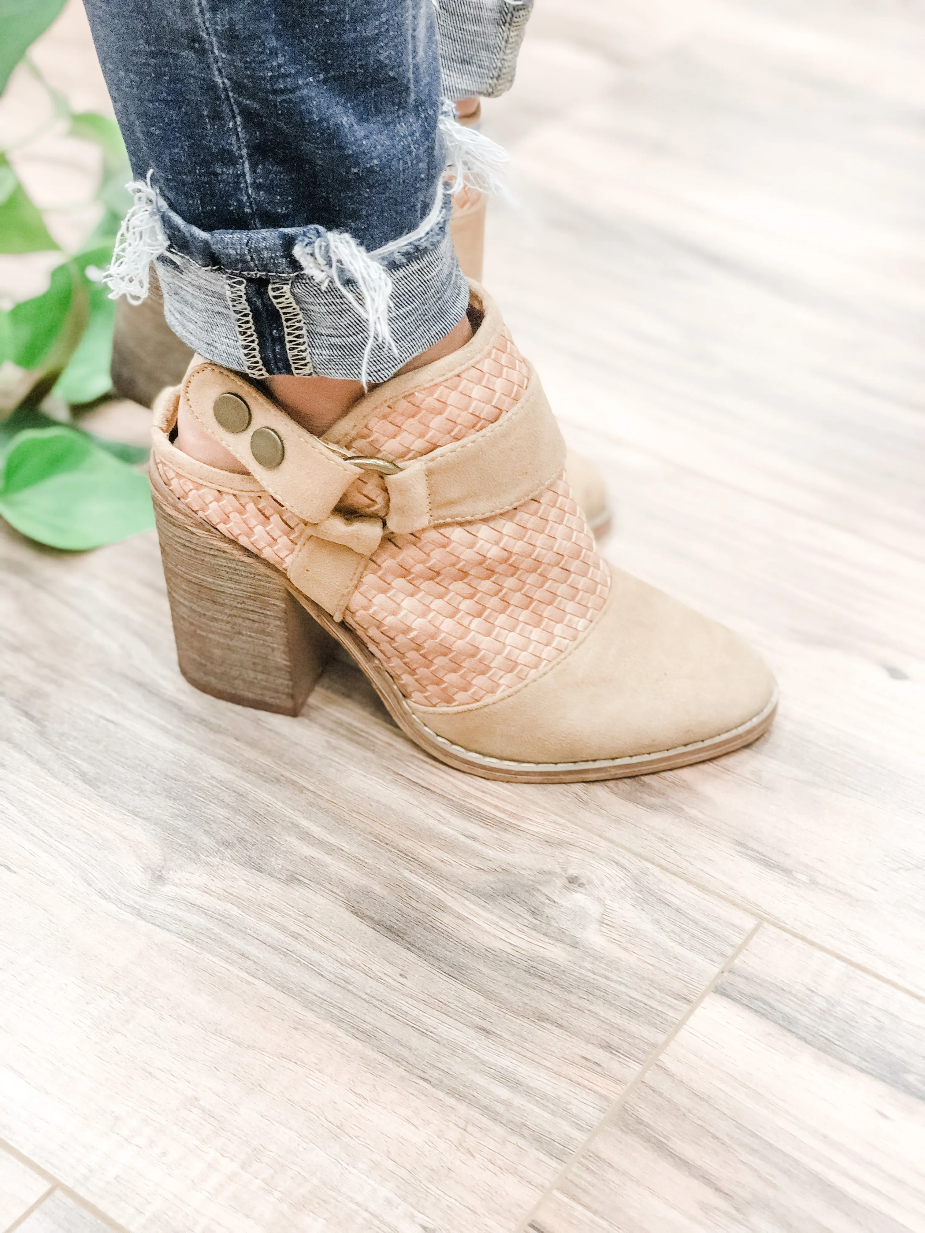 *PVM* Viv Booties (Camel)