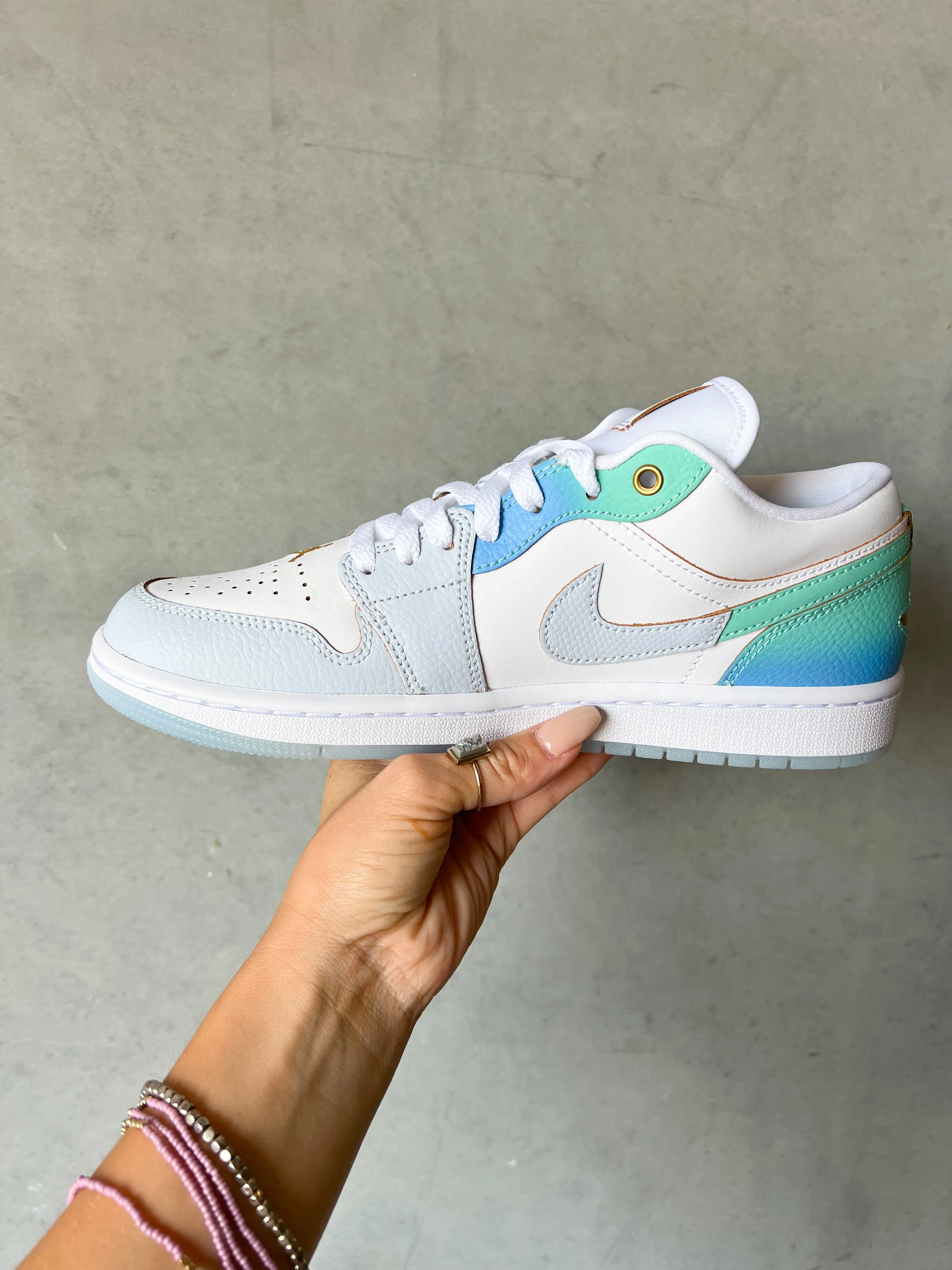 Special Edition Swarovski Women’s Air Jordan Retro 1 Low Shoes