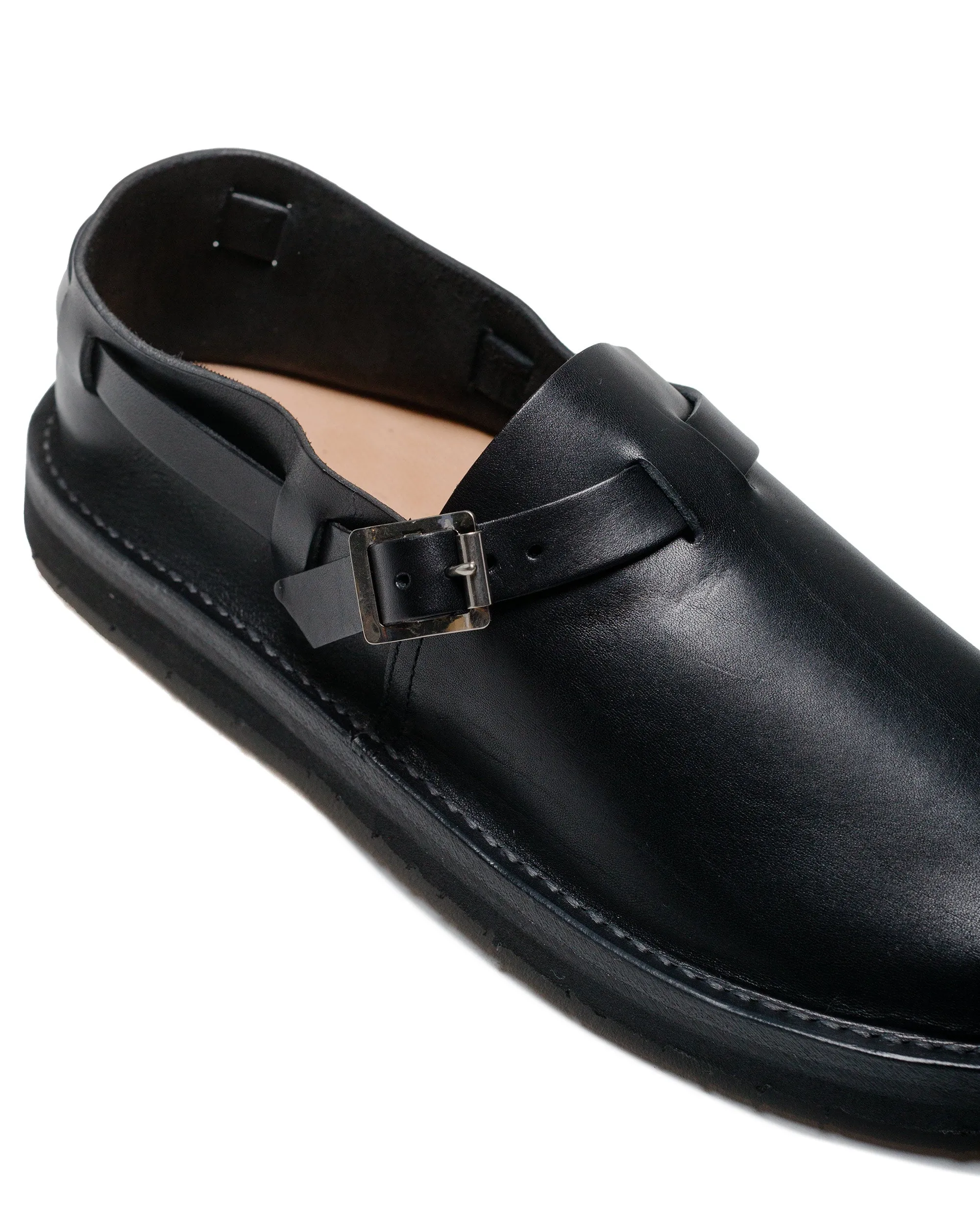 Tokyo Sandal Belt Hold Slip-On Black