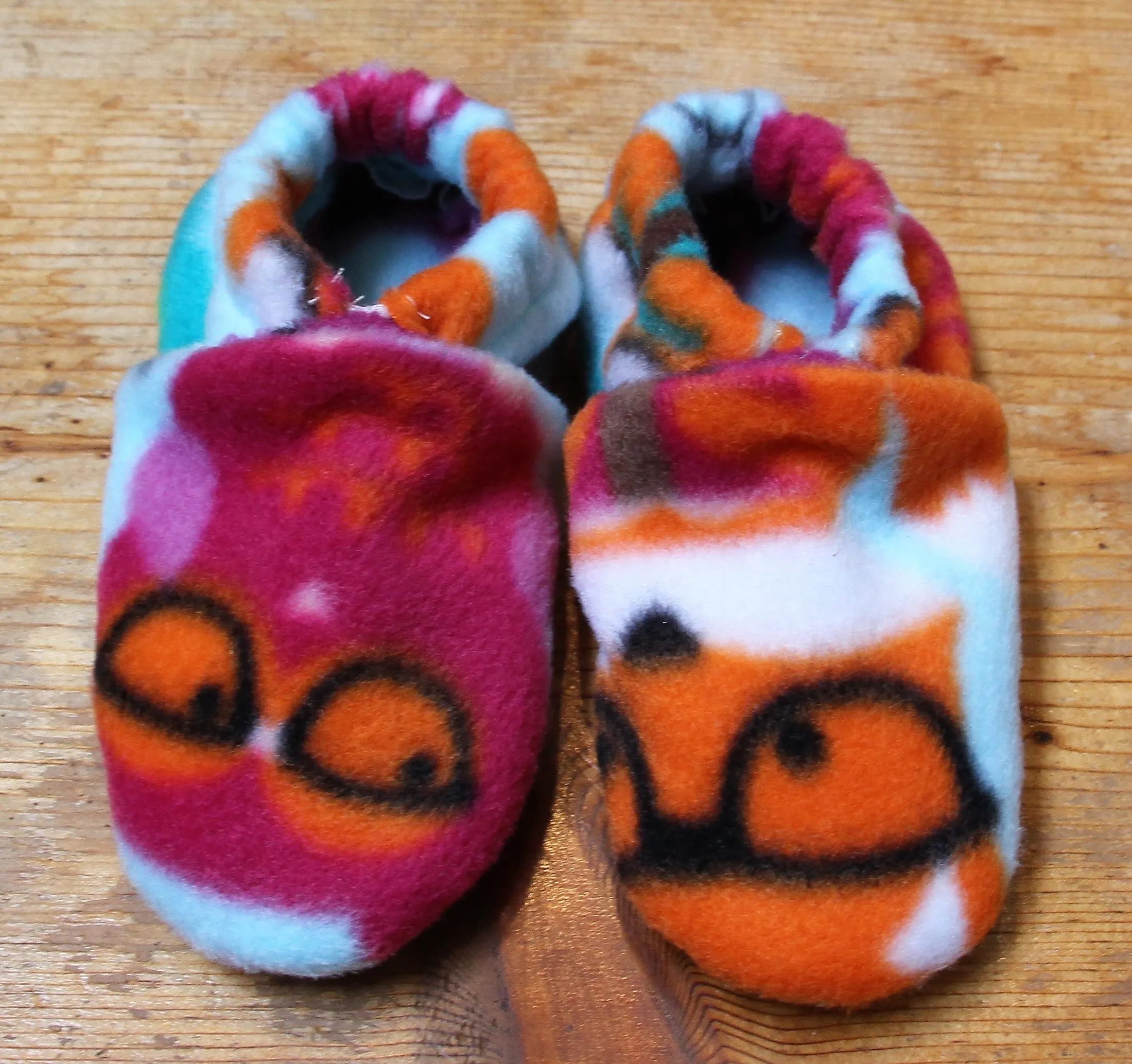 Wolfe Fleece Baby Booties