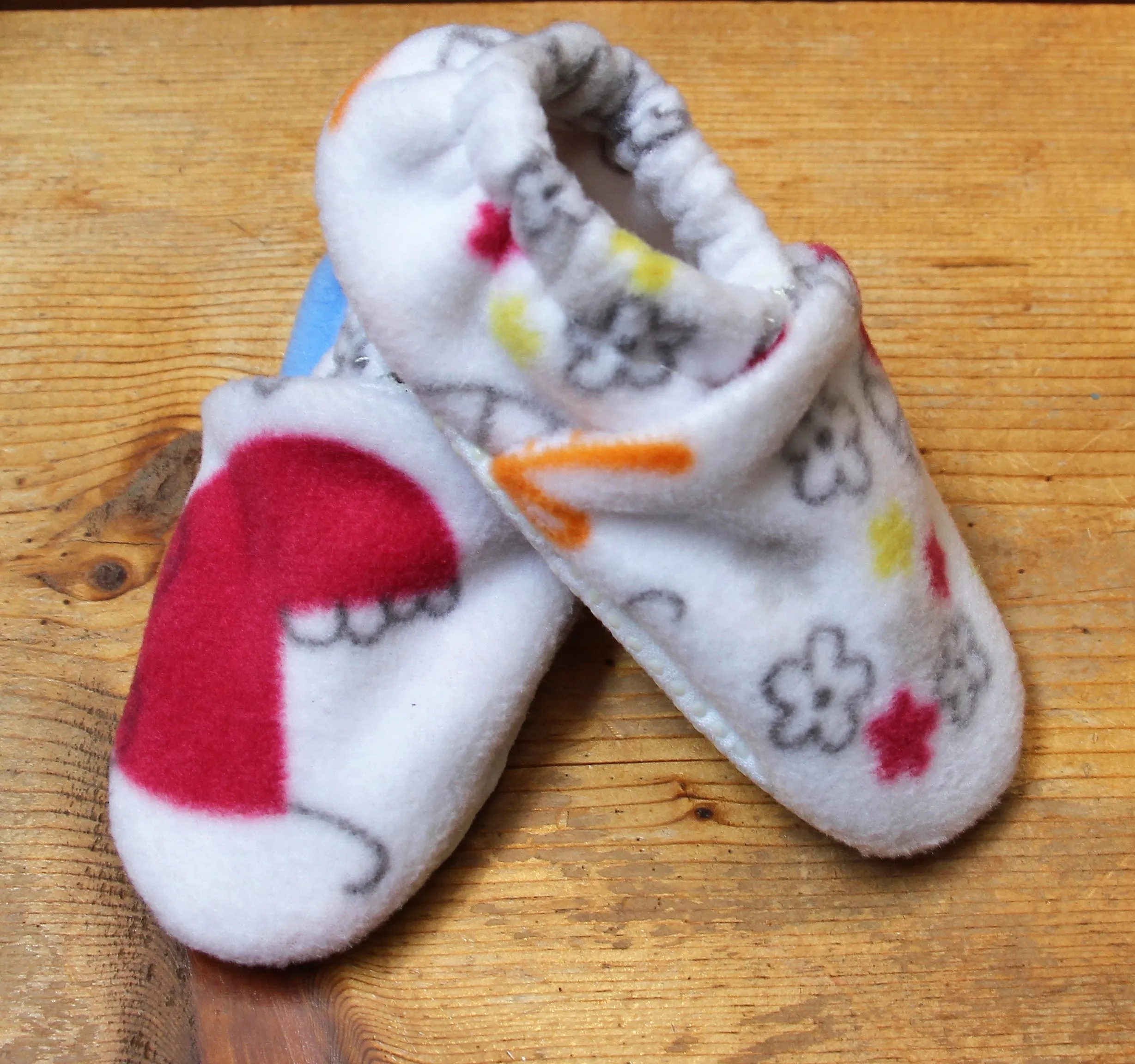 Wolfe Fleece Baby Booties